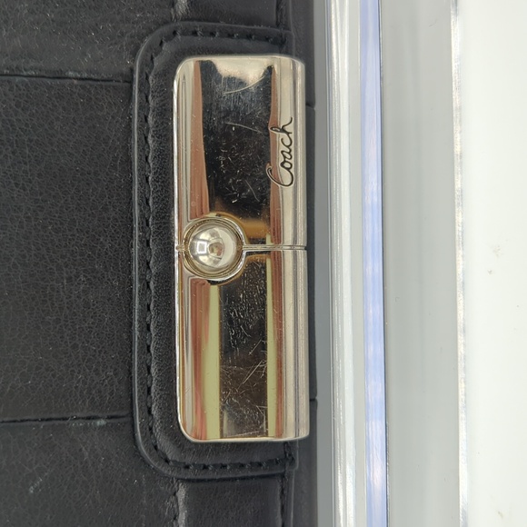 Coach Long Wallet - Picture 7 of 7